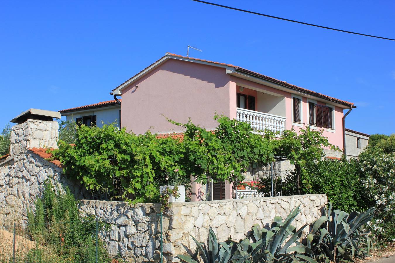 Ganze Wohnung, Studio Appartement mit Terrasse und Meerblick Punta kriza, Cres As-383-b in Lošinj, Cres