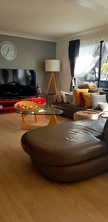 *** Himmel Nr. 2, 100% Pet Friendly Beach House *** in Pambula Beach, New South Wales