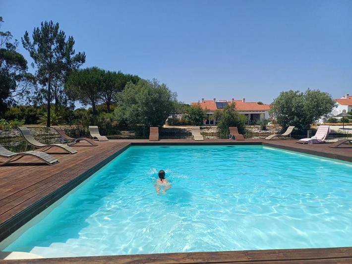Chalé para 4 pessoas, com jardim e vista e ainda piscina and piscina infantil no Alentejo