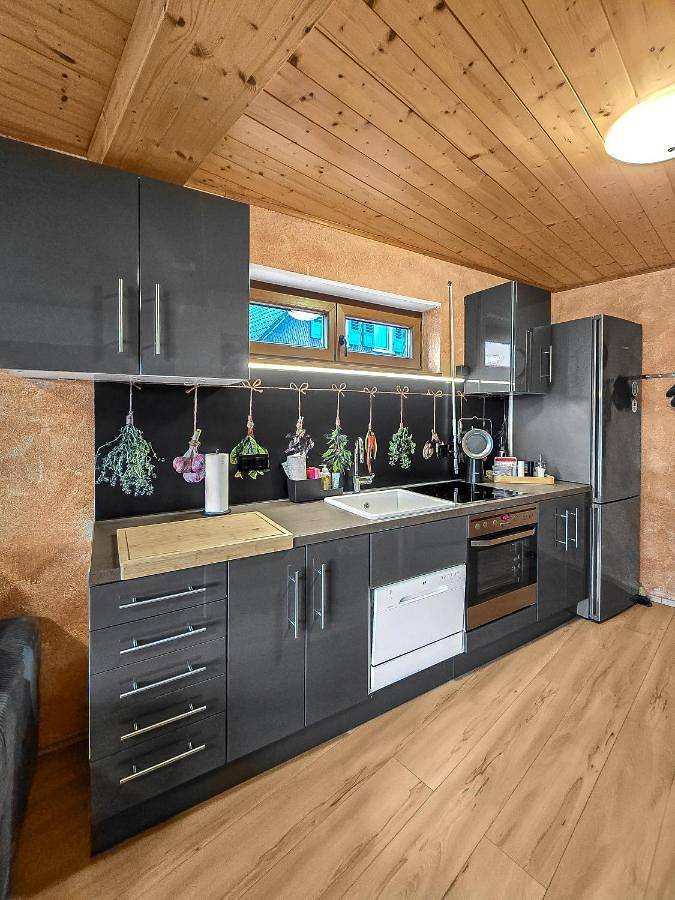 Ferienwohnung für 4 Personen, mit Balkon und Terrasse sowie Garten und Pool in Erbach im Odenwald - 2