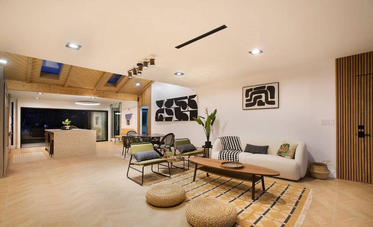 Vista Haven in Los Angeles in Los Angeles, San Fernando Valley