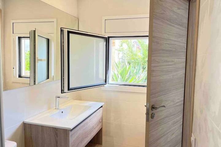 Villa 348 m2 Lujo Céntrico con Vistas Panorámicas in Horta-Guinardó, Barcelona