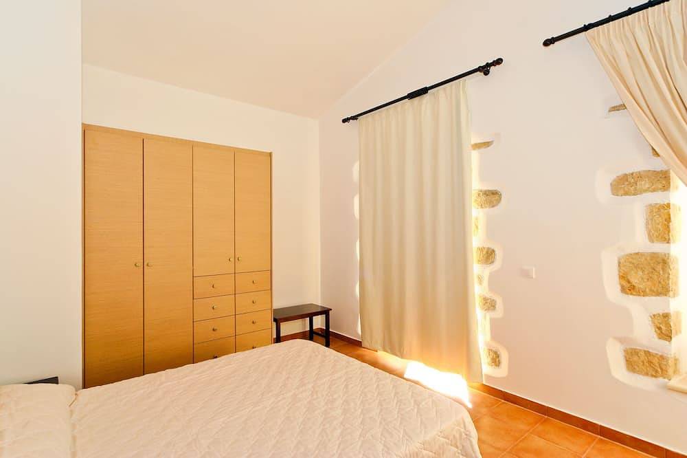3 bedroom villa common pool in Xirosterni, Vamos