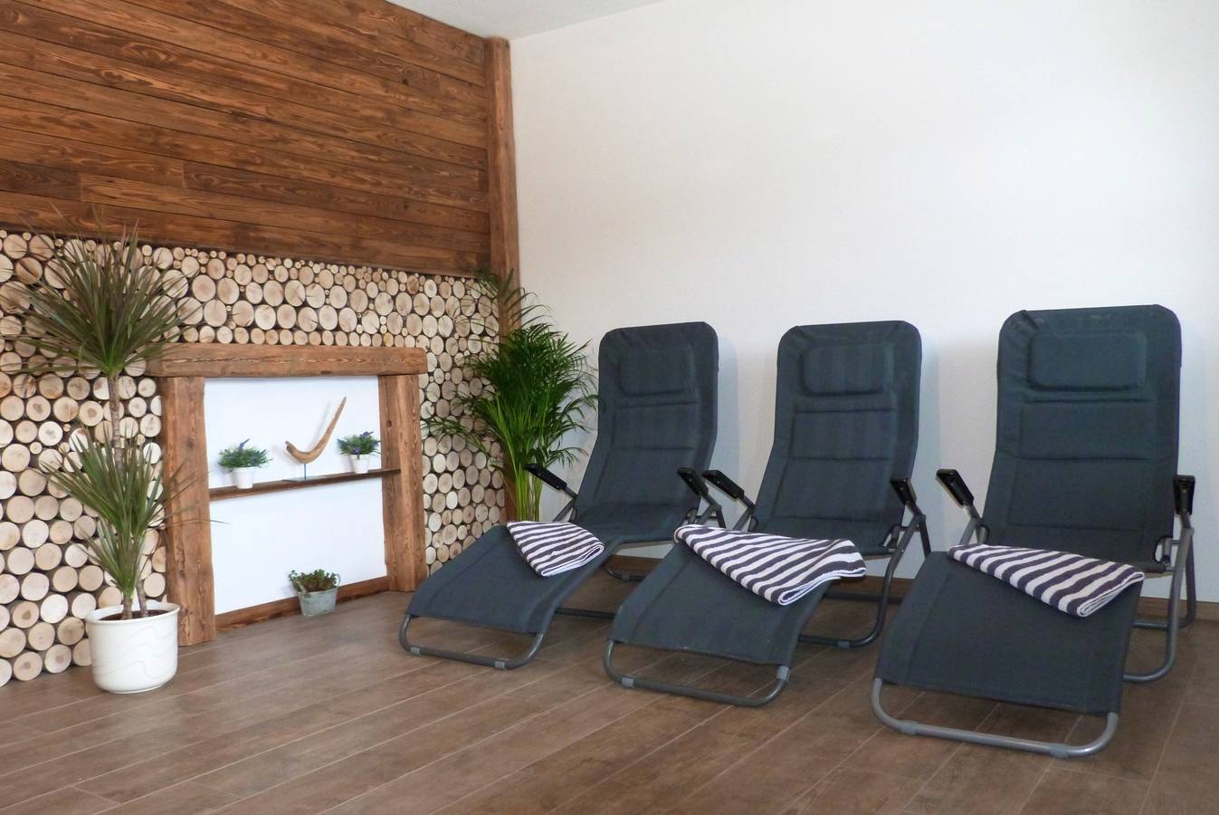 Riederhof inkl. Chiemgaukarte - 5 Ferienwohnung Kienberg 35qm, Balkon, Kochnische, 1 Schlafz., Wohnz., 2 Pers. in Ruhpolding, Bayerische Alpen