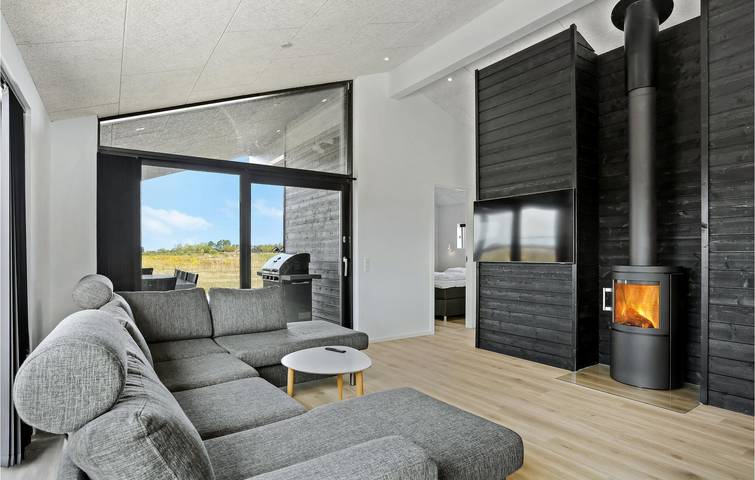 Ferienhaus für 10 Personen, mit Terrasse und Garten in Bratten - 3