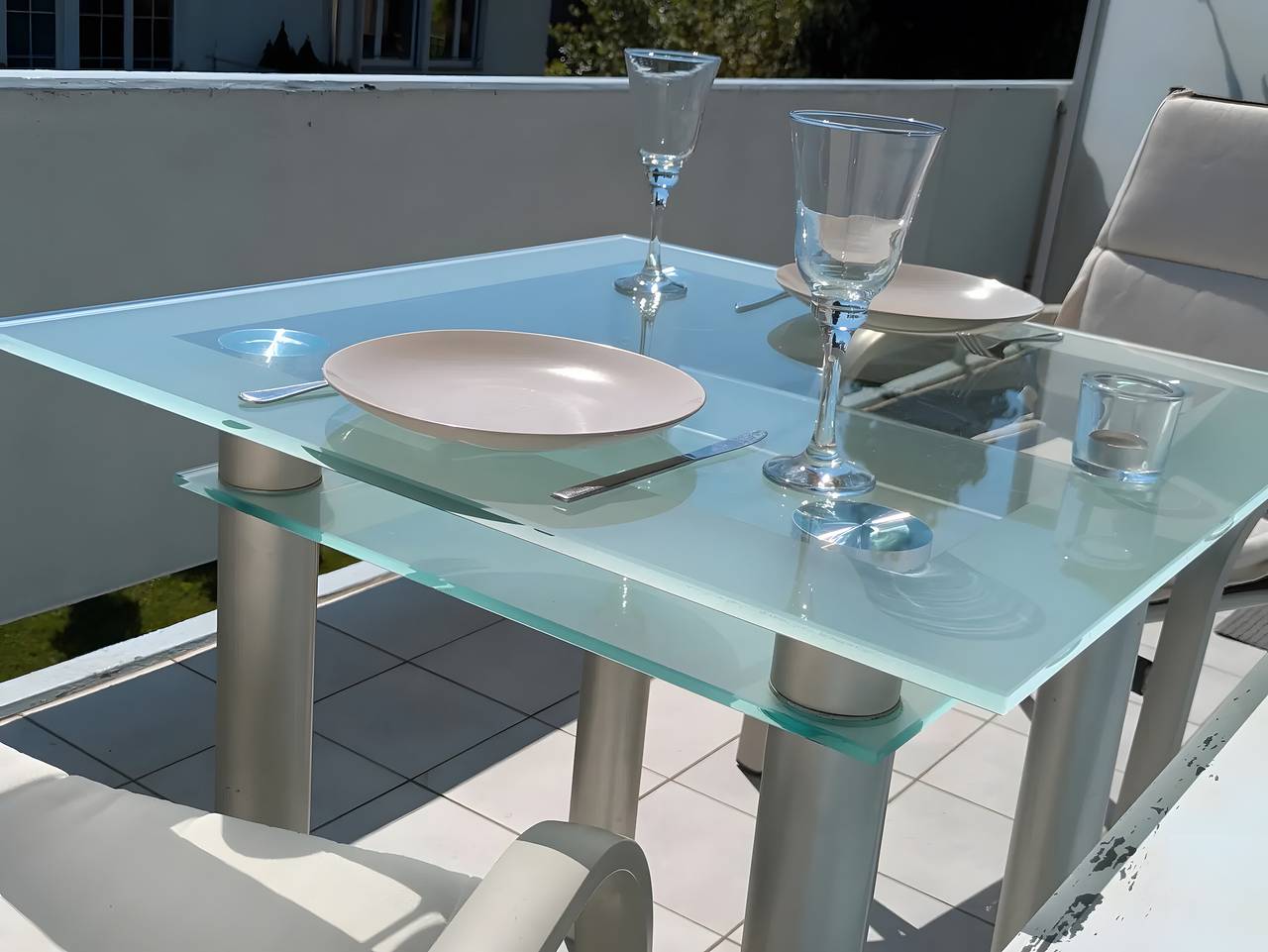 Entire apartment, Apartment 'Seeblick' with Lake View, Private Garden and Wi-Fi in Konstanz, Obersee (Bodensee)