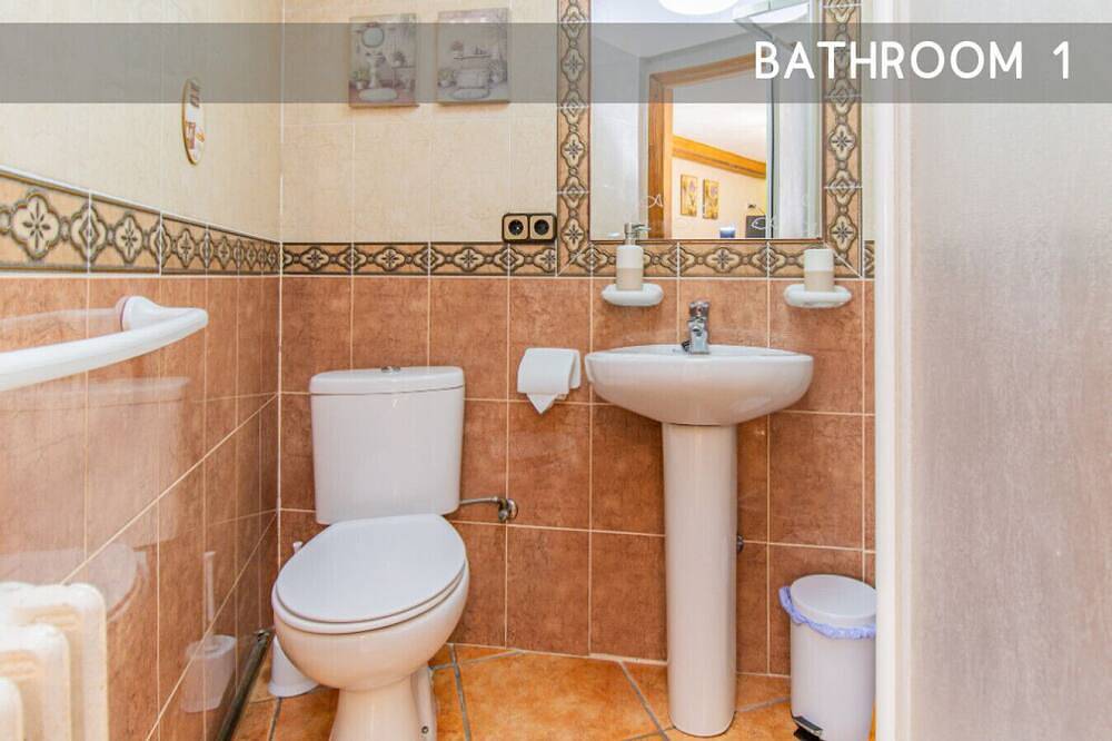 Apartment for Couples in the Pyrenees - Garden & Parking in Sabiñánigo, Aragonesische Pyrenäen