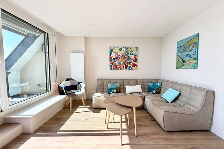 Entire apartment, Luxury ! T2 de haut standing - Vue mer 180 in Larmor-Plage, Côte des Mégalithes