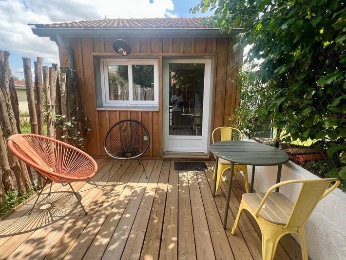 Gîte pour 2 personnes, avec terrasse et vue à Villenave-d'Ornon - 2