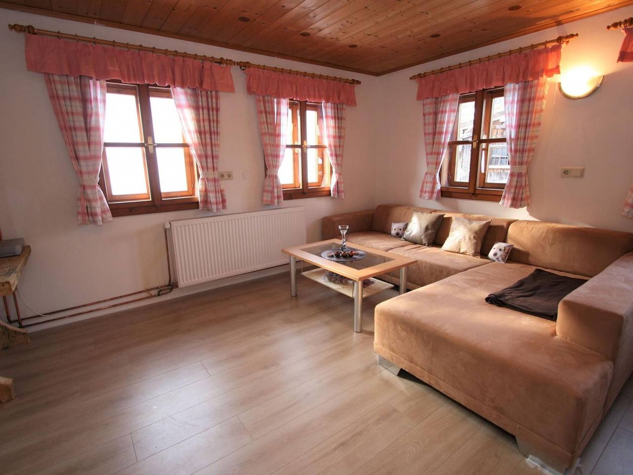 Spacious Mansion near Ski Area in Salzburg in Eben im Pongau, Tennengau