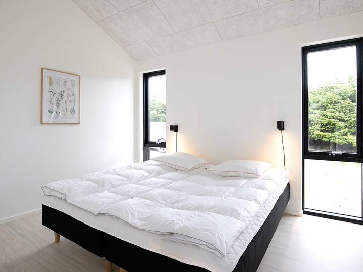 Ferienhaus für 6 Personen, mit Whirlpool und Terrasse sowie Garten und Sauna in Bratten - 2