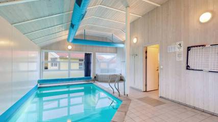 Ferienhaus für 11 Personen in Otterndorf, Bremerhaven Cuxhaven, Bild 1