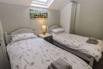 Log Cabin for 4 People in Richmond (Yorkshire), North Yorkshire, Photo 4