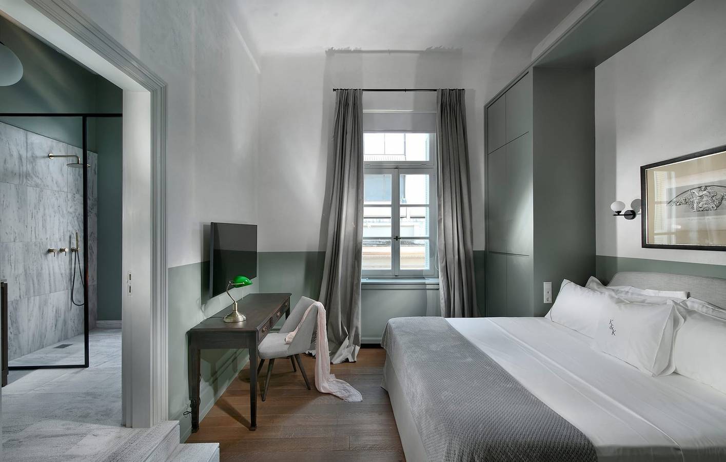 Grandiose Athens Apartment | 1 Bedroom Suite | Apartment Weisslogia | Athinaidos Aside in Central Section of Athens, Athens