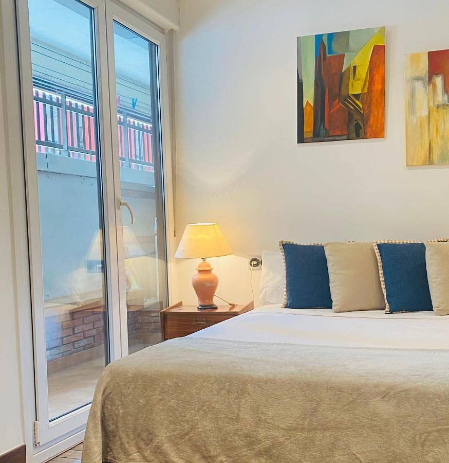 Apartamento entero, Three-Bedroom Apartment in Orio, Costa Vasca