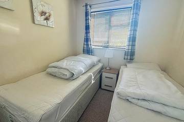 Chalet for 6 People in Hemsby, Newport (Norfolk), Photo 2