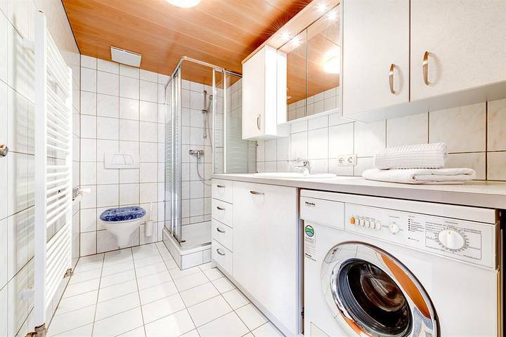 Ganze Ferienwohnung, Große Ferienwohnung (2-4 Personen) in Sonntag, Bezirk Bludenz