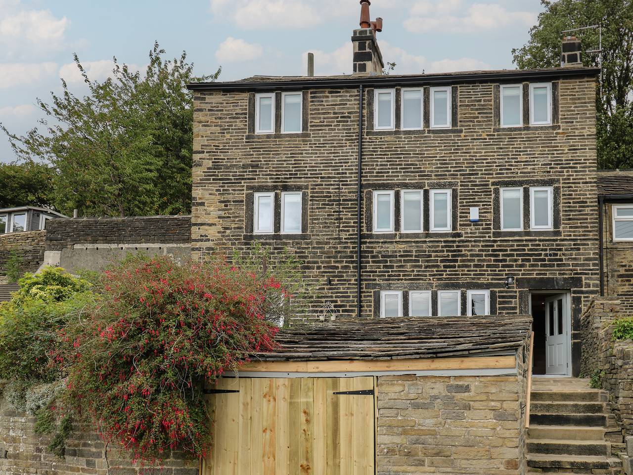 Holiday Rental for 8 People in Holmfirth, West Yorkshire