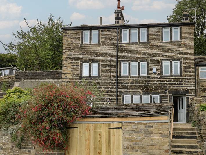 Cottage for 8 people, with garden in Holmfirth