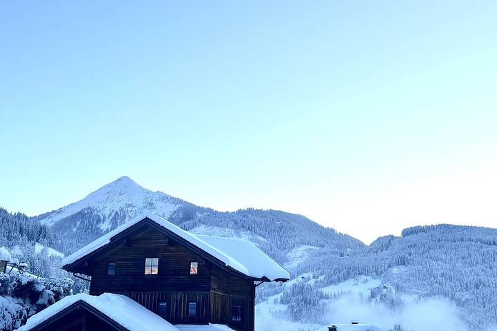 Ferienhaus für 12 Personen, mit Balkon und Garten sowie Sauna in Altenmarkt im Pongau