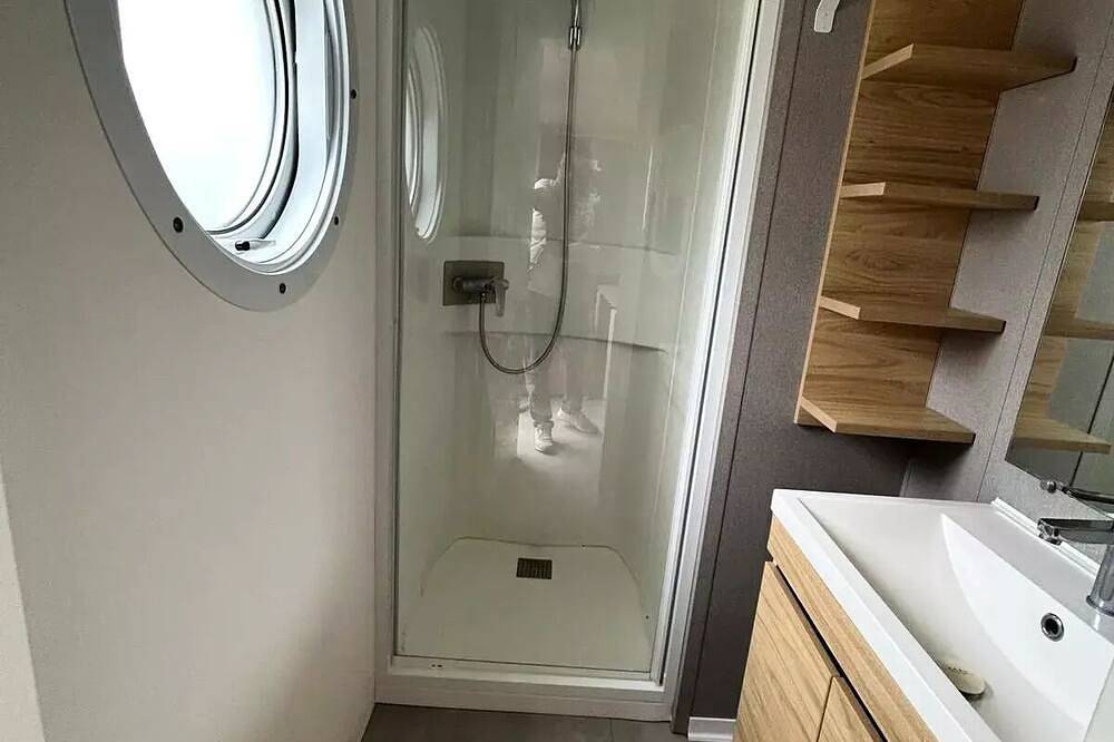 Mobil-home Confort 2 chambres - Entre 30 et 35 m² 4 personnes in Clairmarais, Région de Saint-Omer