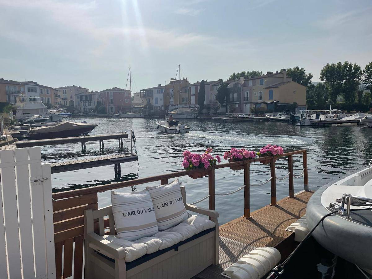 Petite maison de pecheur in Port Grimaud, Grimaud