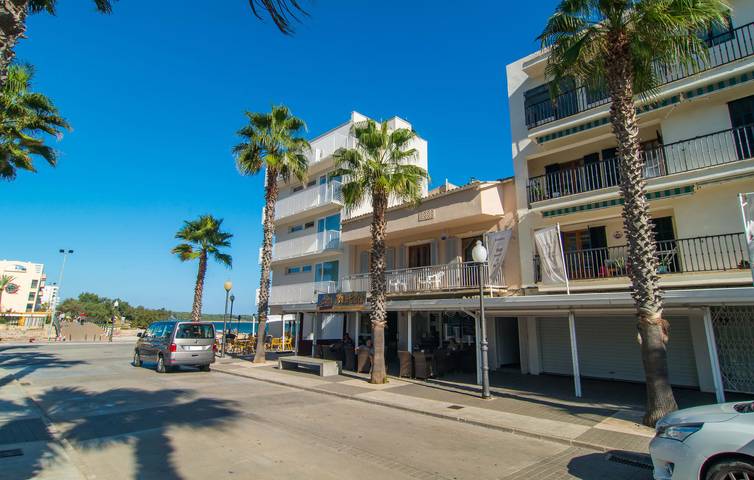 Ganze Ferienwohnung, Gemütliches Strandapartment mit AC, Küche & Internet - 1km nach Caló d'en Rafalino in S'Illot, Sant Llorenç des Cardassar