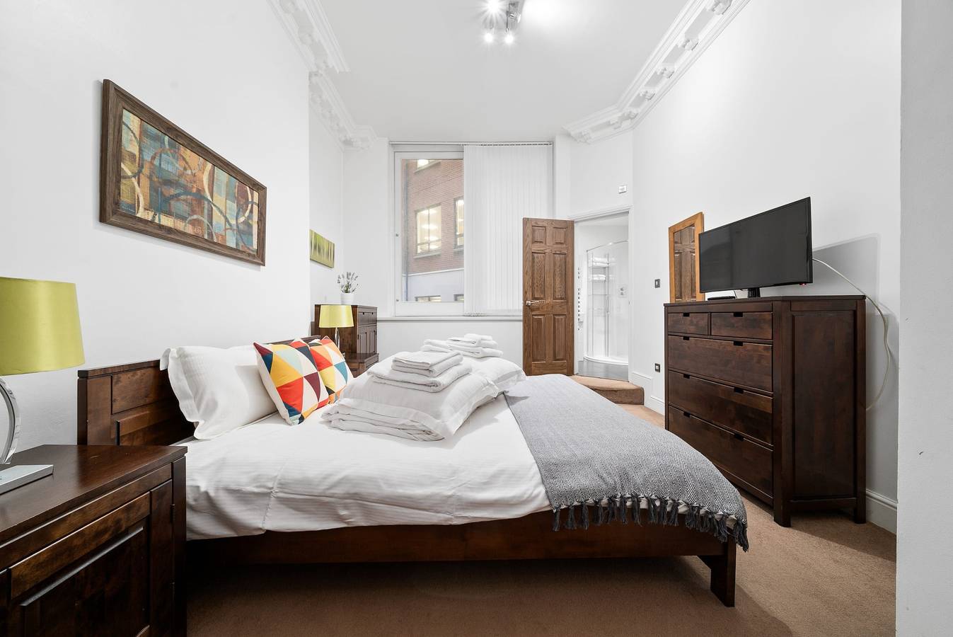 Vacation Rental for 4 Guests in Downtown, London