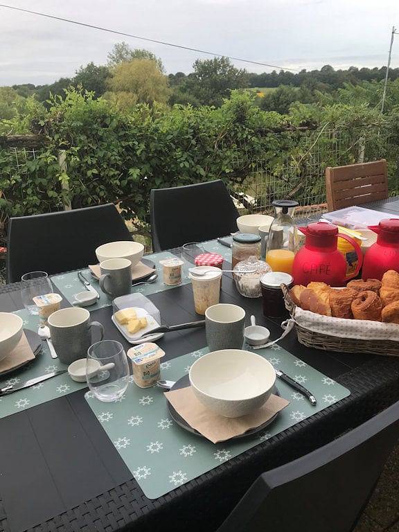 Chambres d'hôtes et gîte le Petit Moulin - la Suite "Longère" in Pouzauges, Fontenay-le-Comte