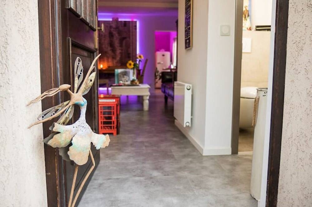 Ganze Wohnung, Kim's Residenz Ferienappartement Dtv 5 Sterne  Mountainbikestrecke in St. Ingbert, Saarpfalz-Kreis