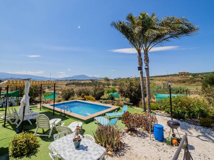 Casa rural para 7 personas, con terraza y jardín en Coín - 3