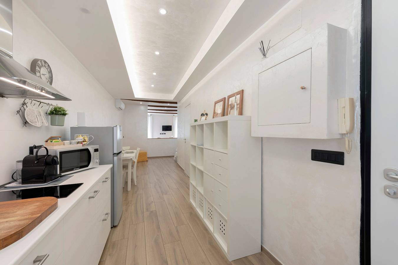 Appartamento intero, Appartamento 'The Hemme's Home' con Wi-Fi e aria condizionata in Ponente (Genova), Genoa