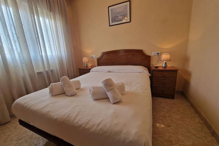 Appartement entier, 626A Tres dormitorios con garaje in Oviedo, Chaîne Cantabrique
