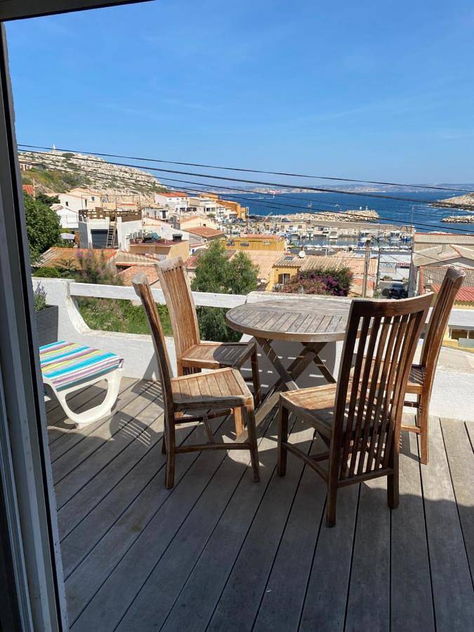 Location de vacances pour 6 personnes, avec jardin et jacuzzi dans Les Goudes - 4