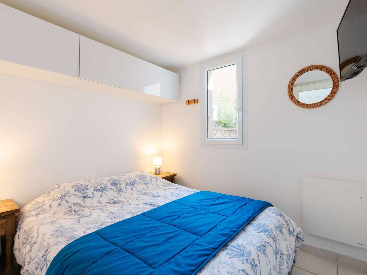 Klimatisiertes Ferienhaus mit Pool, Terrasse und Parkplatz in ruhiger Lage in Gruissan (Ville), Gruissan