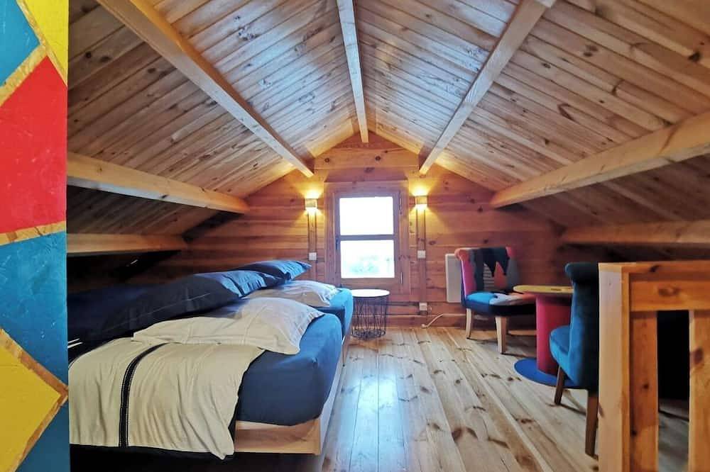 Chalet vue mer en Bretagne : plages et sentier Gr 34 à 150 m. in Plouarzel, Région de Brest