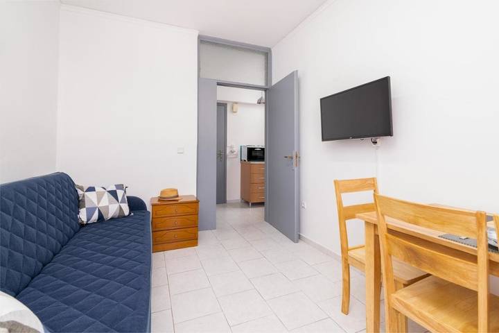 Ferienwohnung für 3 Personen, mit Terrasse in Rhodos Stadt - 4