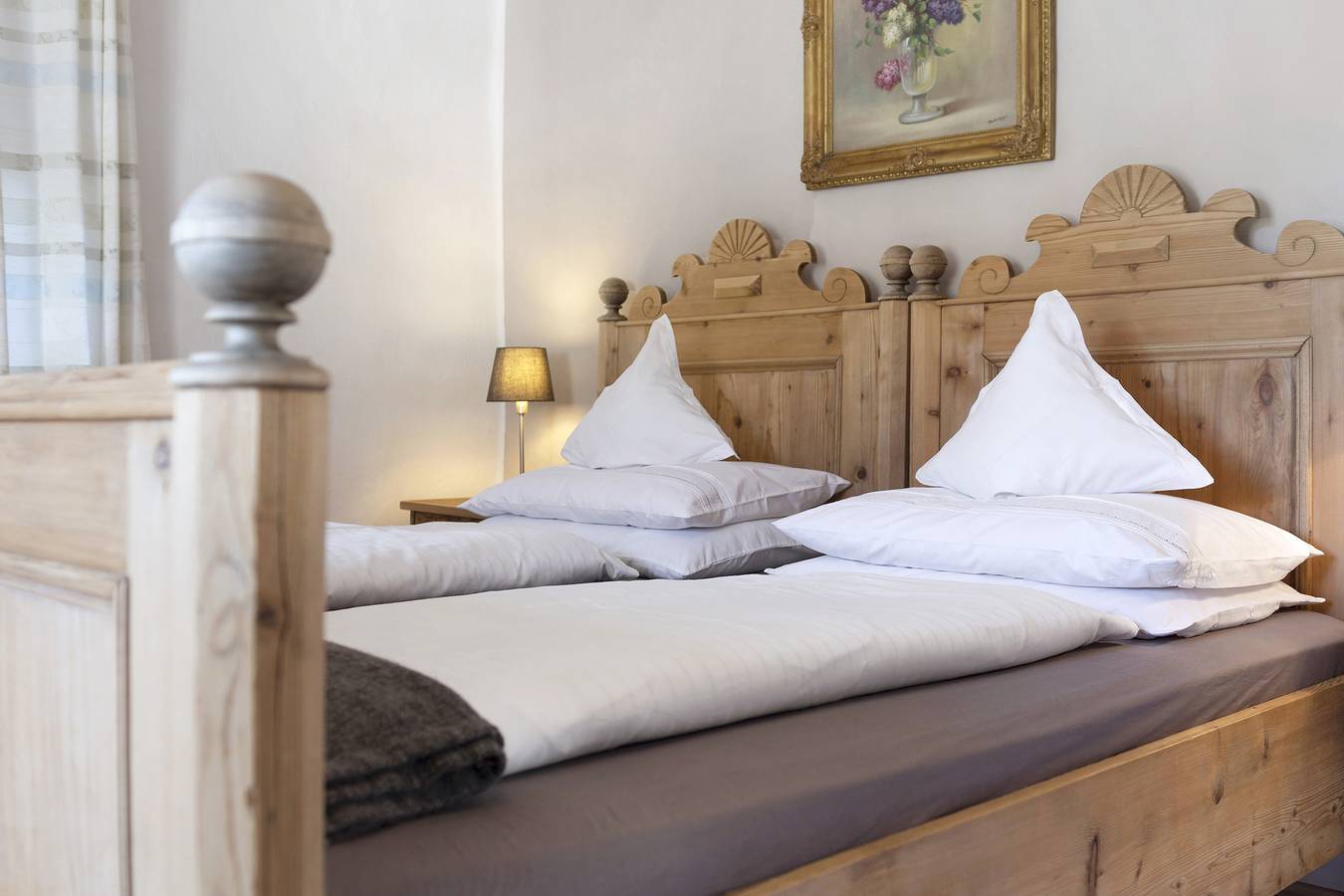 Ganze Wohnung, Historische Ferienwohnung Huber Stube mit Bergblick, Balkon und Wlan in Albions, Lajen