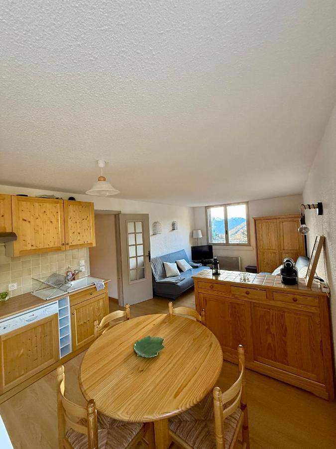 Gîte pour 4 personnes, avec vue dans Station de La Colmiane - 2