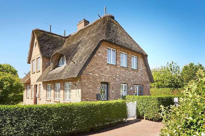 Ferienhaus für 4 Personen, mit Garten und Sauna sowie Terrasse