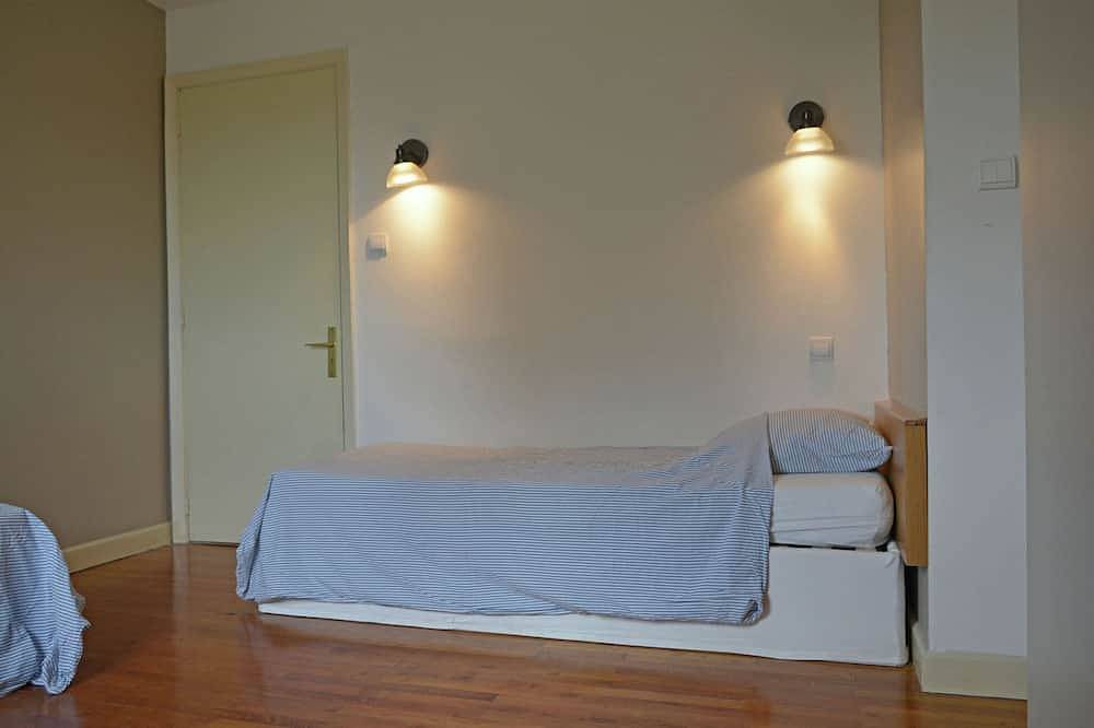 Spacious Villa Retreat in Carcassonne in Carcassonne, Carcassonne region