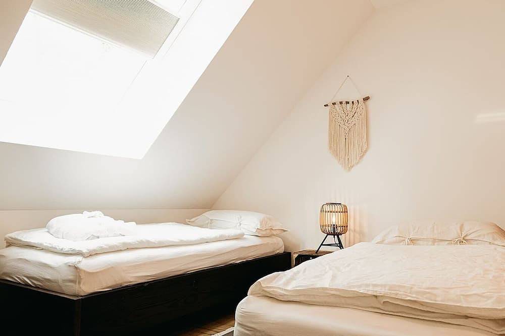 Ganze Wohnung, Ferienhaus mit 163 qm, 5 Schlafzimmer für max. 10 Personen in Herbstein, Vogelsberg Region