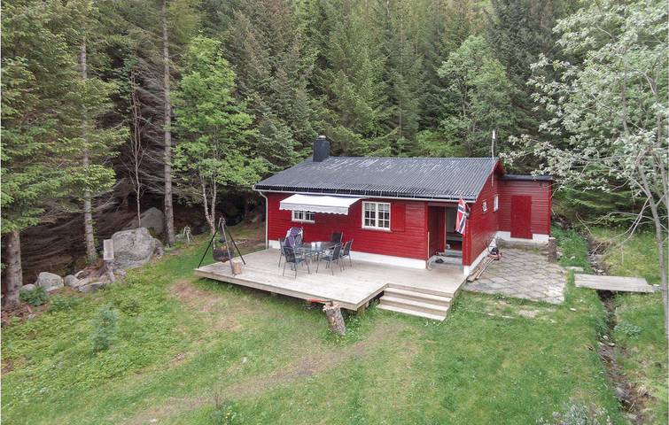 Vacation rental for 7 people in Lofoten