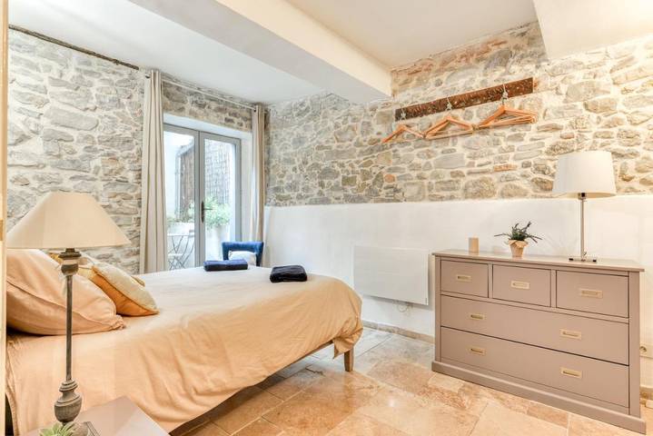 Villa pour 12 personnes, avec jardin et jacuzzi à Carcassonne - 4