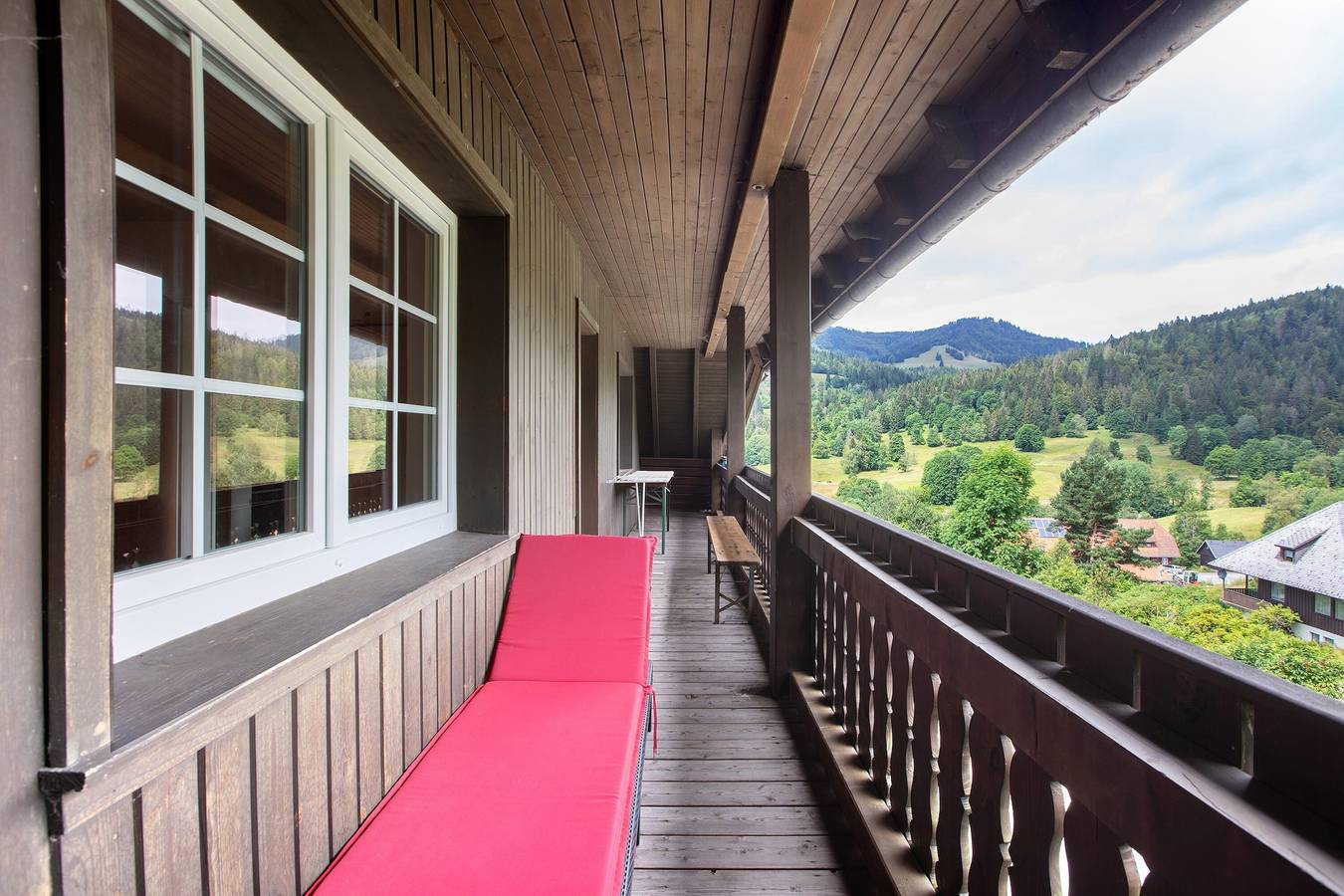 Ganze Wohnung, Ferienwohnung 2 - Familienappartement" mit Balkon und Wlan in St. Blasien, Südschwarzwald