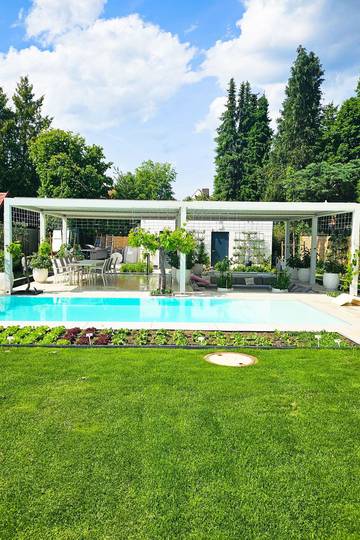 Ferienwohnung für 13 Personen, mit Pool und Garten, mit Haustier in München