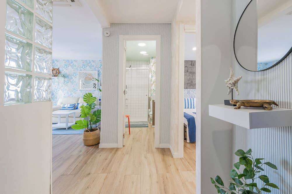 Apartamento entero, Cinco minutos a pie Playa de la Malvarrosa. Valencia Ciudad in La Malvarrosa, Valencia