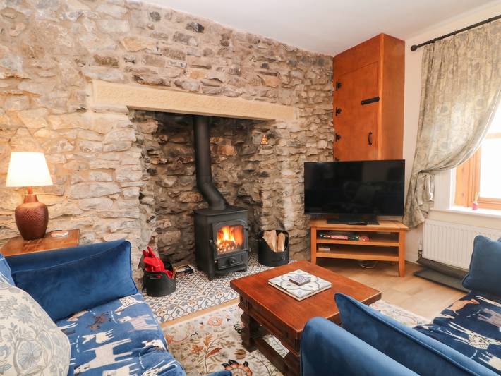 The Cottage O'ergate in Bradwell (Derbyshire Dales), Derbyshire