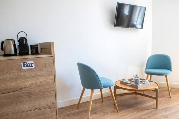 Hôtel pour 2 personnes à Villars-les-Dombes - 3