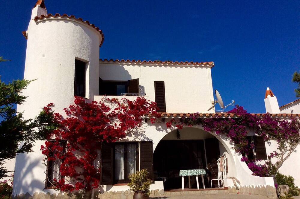 Ganze Wohnung, Wohnung Erica in schönes Haus mit Meerblick 2 Minuten vom Strand in Arenal d'en Castell, Es Mercadal